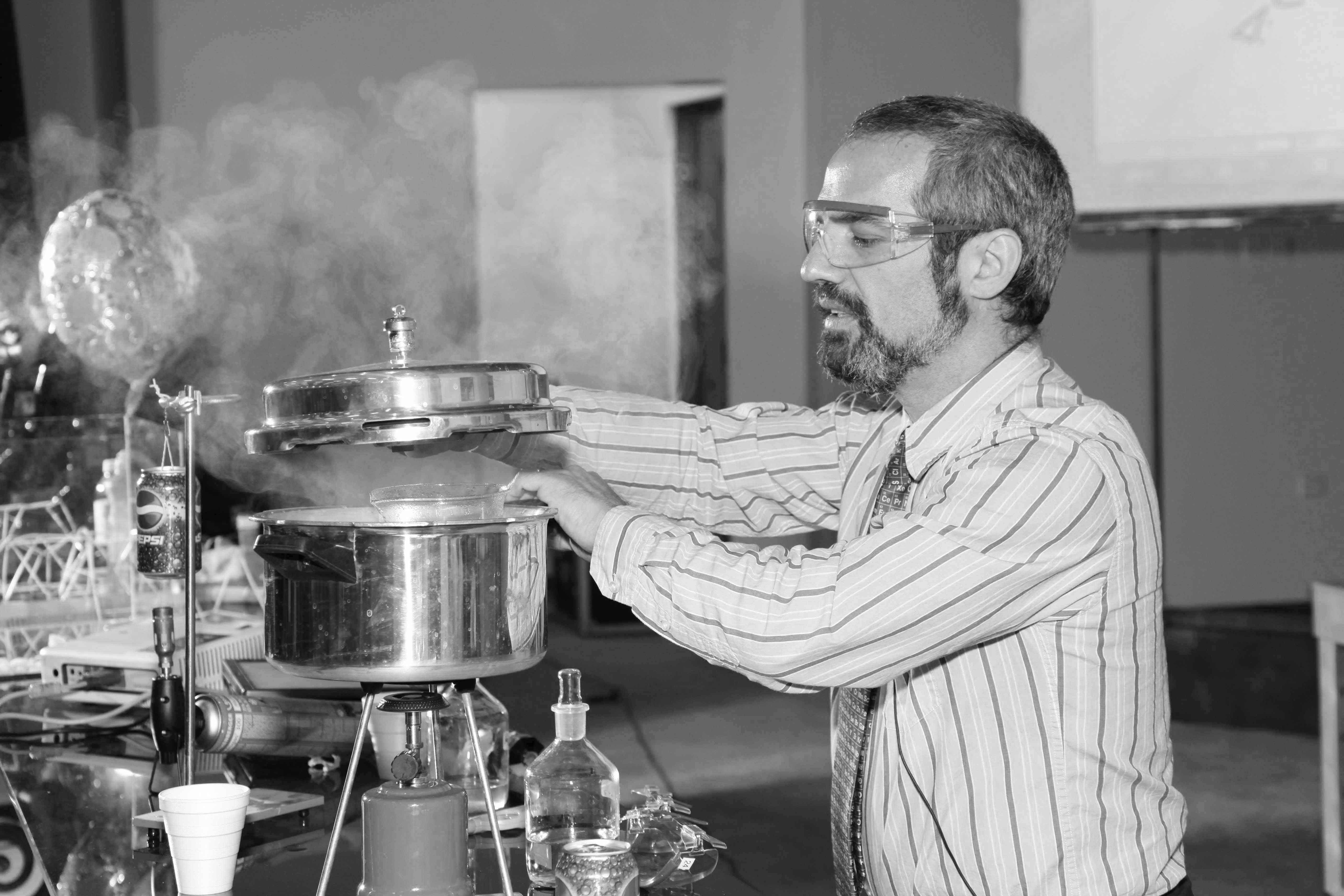 Robert Becker takes Missouri statewide teacher-of-the-year honors